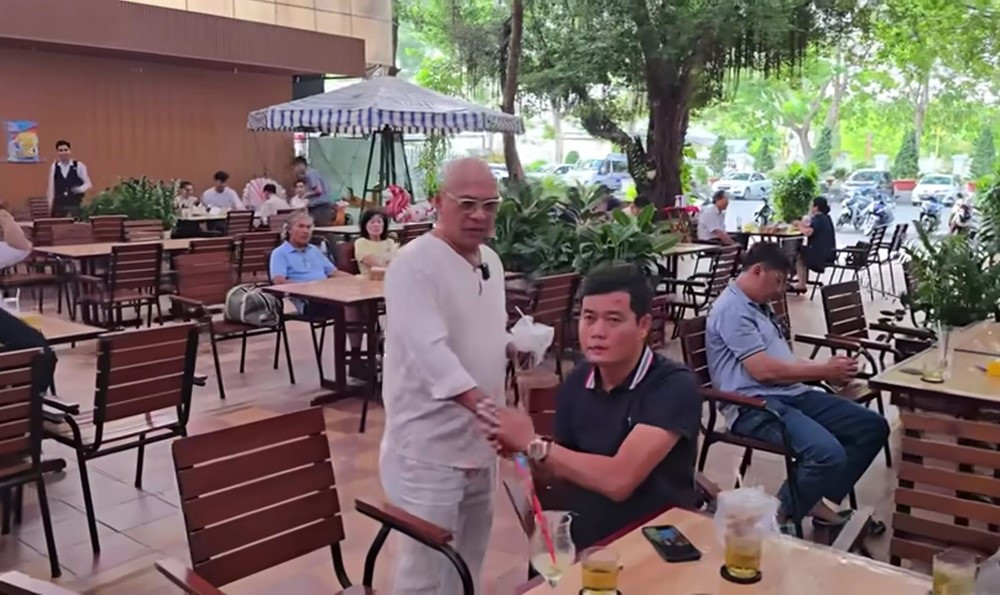 'Ông trùm Điền Quân' Color Man gặp lại Phó Giám đốc sau khi phá sản, nhờ 'phụ một tay đi bán đất'