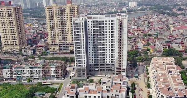 Nhà ‘trên giấy’ sắp nhận bàn giao nhưng chưa đề nghị cấp sổ đỏ có được phép sang tên không?