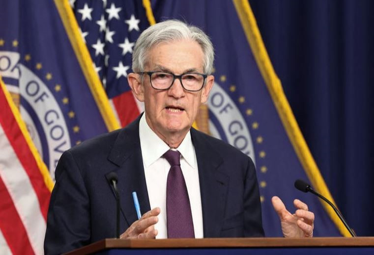 Fed giữ nguyên lãi suất, phát tín hiệu có thể cắt giảm thêm hai lần trong năm nay