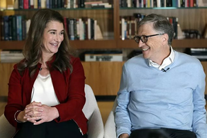 Cuộc sống của Bill Gates hậu li hôn: Muốn quyên hết tài sản làm từ thiện, sẽ "không kết hôn với người khác"