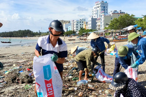 Du khách không được mang túi nilon, đồ nhựa dùng 1 lần lên đảo Cô Tô từ 15/9