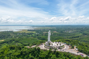 Chiêm ngưỡng tượng Đức Mẹ Maria 50m cao nhất Việt Nam toạ lạc trên đỉnh Núi Cúi, là niềm tự hào của giáo dân Đồng Nai