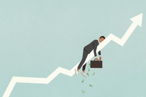 Thị trường 3/7: Cổ phiếu ngân hàng và VN30 đón dòng tiền, VN-Index tăng 7 điểm