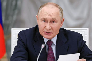 Ông Putin ra lệnh sửa đổi học thuyết hạt nhân của Nga