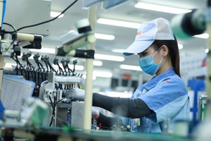 Thu hút FDI: ‘Số lượng dự án quy mô lớn, hàm lượng công nghệ cao còn khiên tốn’