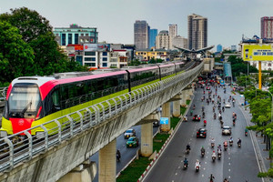 Triệu lượt khách đi metro Nhổn - ga Hà Nội, Cát Linh - Hà Đông, ùn tắc giảm?