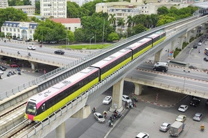 Sau 3 tháng hoạt động, metro Nhổn – ga Hà Nội còn nhiều bất cập cần khắc phục