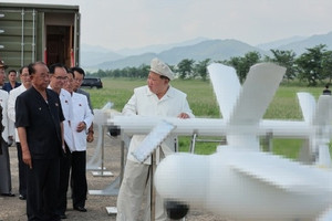 Ông Kim Jong Un yêu cầu Triều Tiên sản xuất hàng loạt UAV cảm tử