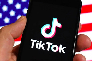 TikTok tái xuất tại Mỹ: Cuộc giải cứu ngoạn mục từ tổng thống Donald Trump