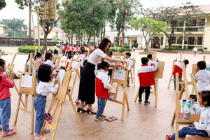 Thông tư dạy thêm, học thêm có hiệu lực: Hàng loạt lớp học thêm dừng hoạt động