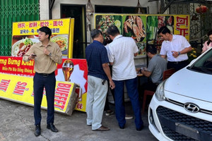 'Chém khách' 500.000 đồng/đĩa rau muống, nhà hàng tại Nha Trang lãnh cái kết 'hú hồn'