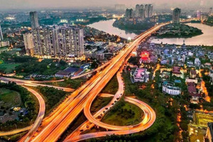 ‘Giải mã hiện tượng’ Hà Nội: Vì sao thu ngân sách tăng vọt trong 2 tháng đầu năm 2025?