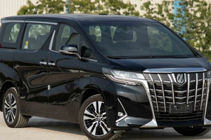 'Chuyên cơ mặt đất' Toyota Alphard vừa 'lãnh án' triệu hồi tại Việt Nam: Nguyên nhân là gì?