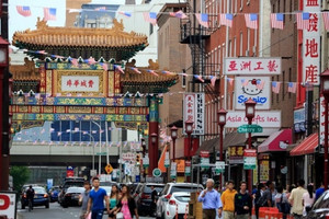 Thương nhân Chinatown 'khóc ròng' ngay giữa lòng nước Mỹ