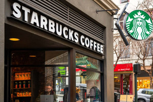 Shipper được Starbucks đền bù hơn 1.200 tỷ đồng vì bị bỏng nặng do đồ uống