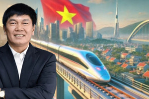 Lãnh đạo Hòa Phát (HPG) hé lộ thanh ray đầu tiên tại siêu dự án đường sắt 67 tỷ USD