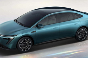 Mẫu sedan hạng D mới của Nissan gia nhập thị trường: Giá chỉ hơn 400 triệu đồng, trang bị tối tân hơn Toyota Camry