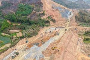 Thi công không nghỉ lễ, gần 8.000 nhân lực dồn lực đưa loạt dự án của Đèo Cả cán đích đúng hẹn
