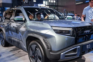Mẫu SUV thiết kế hầm hố âm thầm đến Việt Nam: Giá rẻ như cho, hứa hẹn sẽ hút khách