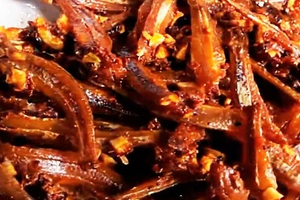 Ngỡ ngàng với loại cá quen mặt ở chợ Việt: Canxi cao gấp 25 lần cá hồi, giá siêu rẻ