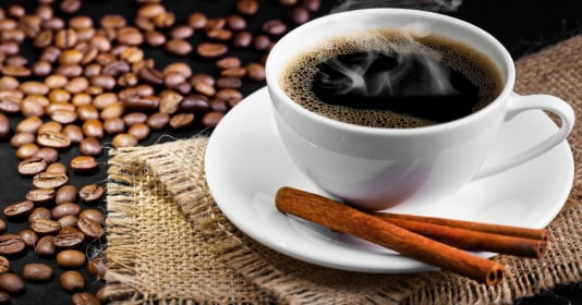 Chuyên gia mách bạn 4 thời điểm không nên uống cà phê tránh gây hại cho sức khỏe, ung thư tìm đến