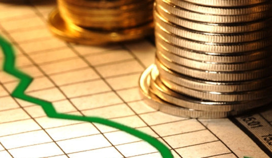 Không nghỉ Tết sớm, 'cá mập' tranh thủ đổ tiền đón năm rồng bứt phá