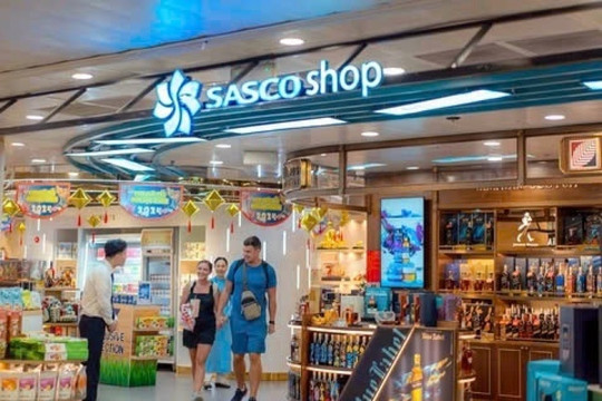 Sasco của 'vua hàng hiệu' Johnathan Hạnh Nguyễn hợp tác với Airport Dimensions: Khởi động từ phòng chờ Rose