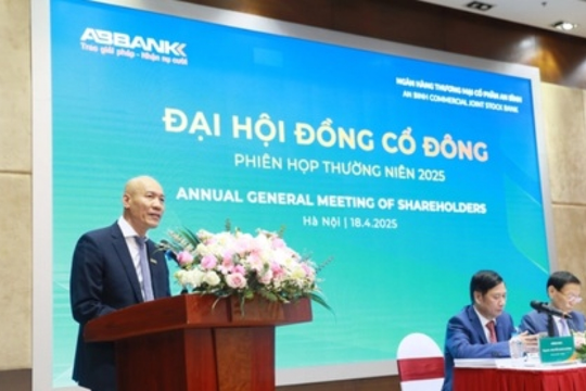 Chủ tịch Đào Mạnh Kháng: ABBank đã đi qua 'vùng trũng nhất'
