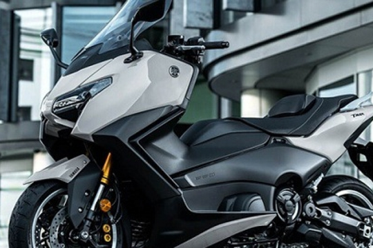 Xe tay ga phân khối lớn của Yamaha lộ diện: Thiết kế siêu 'ngầu', động cơ mạnh mẽ, giá từ 263 triệu đồng