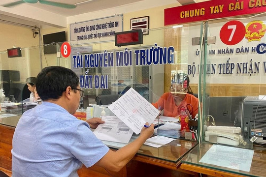 Sẽ xử lý nghiêm cơ quan, tổ chức, cá nhân yêu cầu người dân nộp hồ sơ giấy không cần thiết