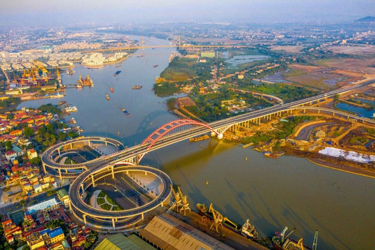 Trong tháng 5, thành phố giàu top đầu của miền Bắc tổ chức diễu hành mừng kỷ niệm 70 năm giải phóng